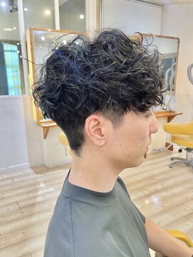 モリオ フロム ロンドン 成増店 【morio成増 セリザワ】メンズ スペインカールパーマ