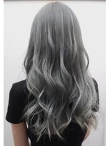 マックスビューティーギンザ(MAXBEAUTY GINZA)　&nbsp;グレーアッシュカラー☆柔らかカラー/銀座