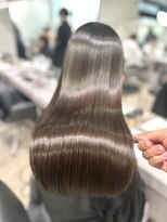 キュア 表参道(CURE)&nbsp;髪質改善特化の美髪salon[表参道駅/ケラチントリートメント]