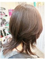 ヘアー ラウンジ コン モア(hair lounge Comme moi) まろやかグレージュのミディアムウルフ♪
