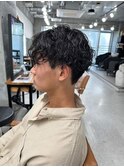 センターパート波巻きパーマニュアンスパーマ