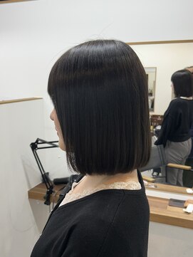 ファーストステップ 表参道(FIRST STEP) 韓国風ミニボブタンバルモリ切りっぱなしボブ前髪あり小顔ボブ