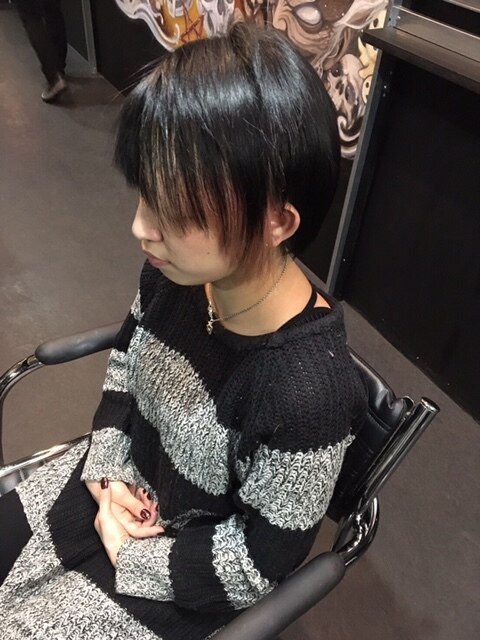 アシメショート インナーカラー TRICKSTYLE