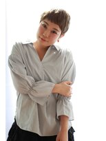 ソア 武蔵小杉(SOAR) モードな3Dカラーのミニマムボブノットヘアonジグザグバング