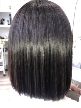 ガレリアエレガンテ 植田店(GALLARIA Elegante) [GALLARIA]究極のプラチナ白金ミネコラトリートメント