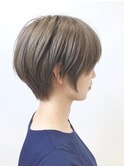 Gem　Hair　Studio　姉崎　　おとなかわいいショート/グレージュ