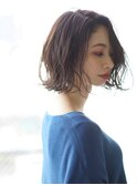 atelier.fem　質感あるラフウェーブボブ