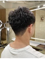 ヘアーサロン タカヒロ(Hair Salon TAKAHIRO) 刈り上げアップバングスタイル