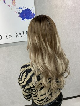 レヴェリー(REVERIE) #プルエクステ#グラデーション