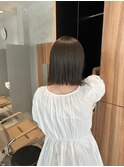 <入佐ひなの>ぷつっとボブにダブルカラーでつくる透け感オリーブ