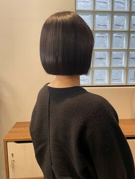 ナインスフロア(9NINTH FLOOR) ワンレンボブ/モテ内巻きボブ/暗めグレージュ/透明感ニュアンス