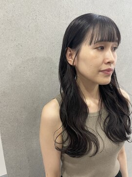 ヌーヴェル(nouvelle) グレージュ×ウェーブ巻き