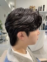 ノラ ウメダ(NORA UMEDA)&nbsp;フェザーカルマパーマ×マッシュウルフ