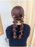 編みおろし ツインアレンジ  パールピン 参列ヘア 推し活ヘア
