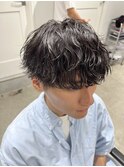 初めてのパーマでも◎ラフで無造作な質感が人気のシャドウパーマ