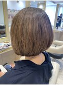 30代40代50代60代絶壁解消前髪あり小顔前下がり丸みショートボブ