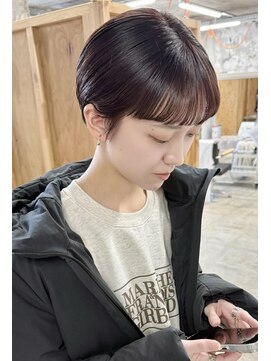 イン(in.) 透け感暖色カラー/タイトショート