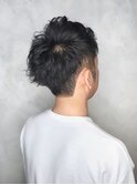 ビジネスコンマヘアかき上げヘアビジカジハンサムショート