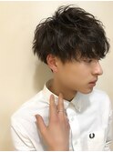 波巻きツイストスパイラルパーマツーブロック刈り上げ