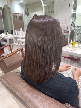 フォルテ 横浜店(FORTE) モテ髪ヘアカタログ、外ハネボブ、ペールベージュ、髪質改善