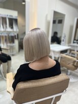 カリーナ(CARINA)&nbsp;ハイトーンカラー/ホワイトベージュ