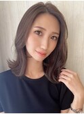 ミディアムヘア。伸ばしてる方におすすめ。外ハネスタイル