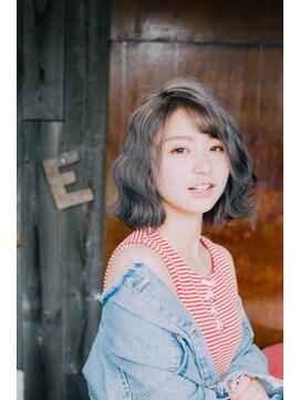 ソアンバイポッシュ(SOIN by posh) 【soin 両国】ロブ×ブリーチありWカラー