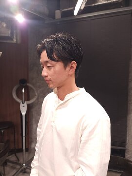 ブロック ジャポン(bloc japon) メンズの前下がりショートヘアー