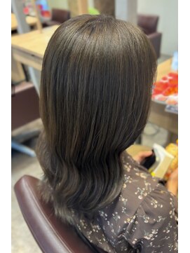 ビースリー ロア 【秋カラー】横浜で叶うイルミナ×Aujuaケア 2024.10.5