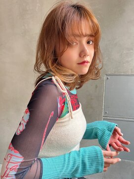 メーヴェ(Mowen) mowen×外国人風ヘアー×くすみブラウン