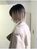 切りっぱなしボブ メンズ ブリーチ ハイトーン