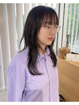 ノック(knock) ハッシュカット　／イルミナカラー