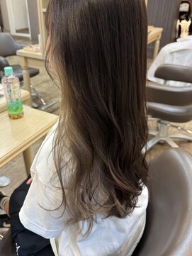 アルターリール(aL ter Rire) 暗めカラー/デザインカラー/フェイスフレーミング/鎌取/杉田花乃