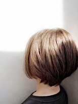 ルーファス メグロ(Ruufus Meguro) 40代50代丸みショートボブ2512