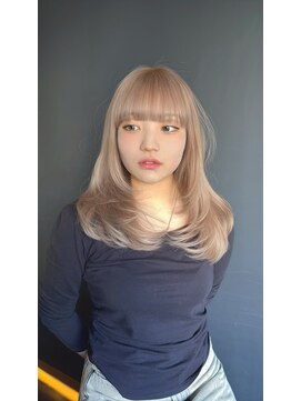 アフィナー 新宿(Afinar) ブリーチハイライト髪質改善ダブルカラーレイヤーカット/新宿駅