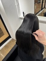 ミヨン 京都烏丸店(miyon)&nbsp;【miyon】韓国レイヤーカット×暗髪カラー×髪質改善