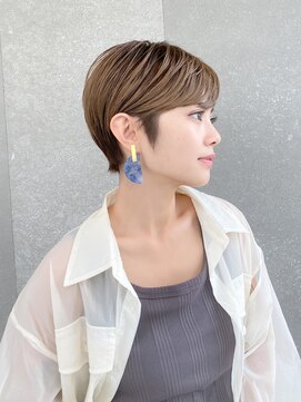 ロンド レグリーズ 立川(Lond leglise) ハンサムショート/丸みショートボブ/20代30代40代50代/顔周り