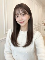 カフネ(Cafune’)&nbsp;大人可愛い艶ストレート×顔まわりレイヤー
