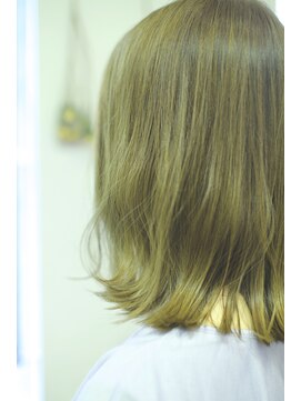 カプーア(capooa) 毛先が動くボブ