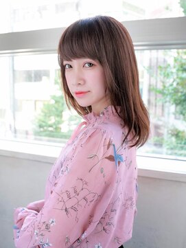 ルティア(Lutia) アッシュブラウン 厚めバング 似合わせカット★★