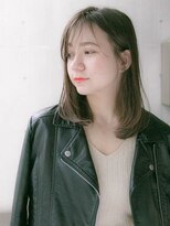 ルティア(Lutia)&nbsp;透明感のオリーブベージュ