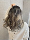 バレイヤージュ×ミルクティーベージュ/グラデーションカラー