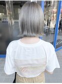 【YUYA】外ハネボブ_切りっぱなしボブ_ブリーチカラー