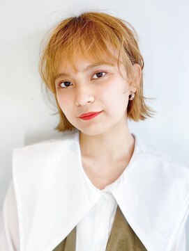 アイティーバイアルバム 藤沢店(IT by ALBUM) ぱっつんボブ_カーキグレージュマッシュショート_8453