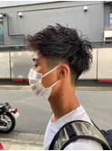 ビジネスショートツイストスパイラルパーマツーブロック刈り上げ