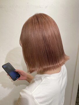 ヘアスペース リズム グリーン(Hair space Rizm green) コーラルピンク