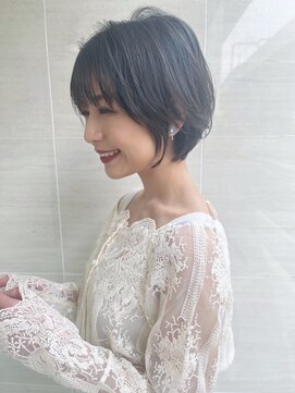 オーロ(ORO) 大人可愛い黒髪ショートボブ