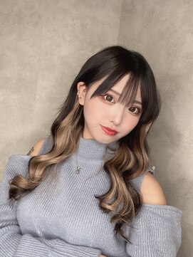 アンシュシュ(UN CHOU-CHOU) エクステでハイライトグラデーション風