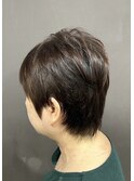 耳周りスッキリショートスタイル