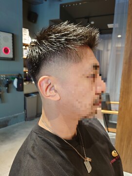 アンドワークス 2nd(&WORKS) フェード　アップバング